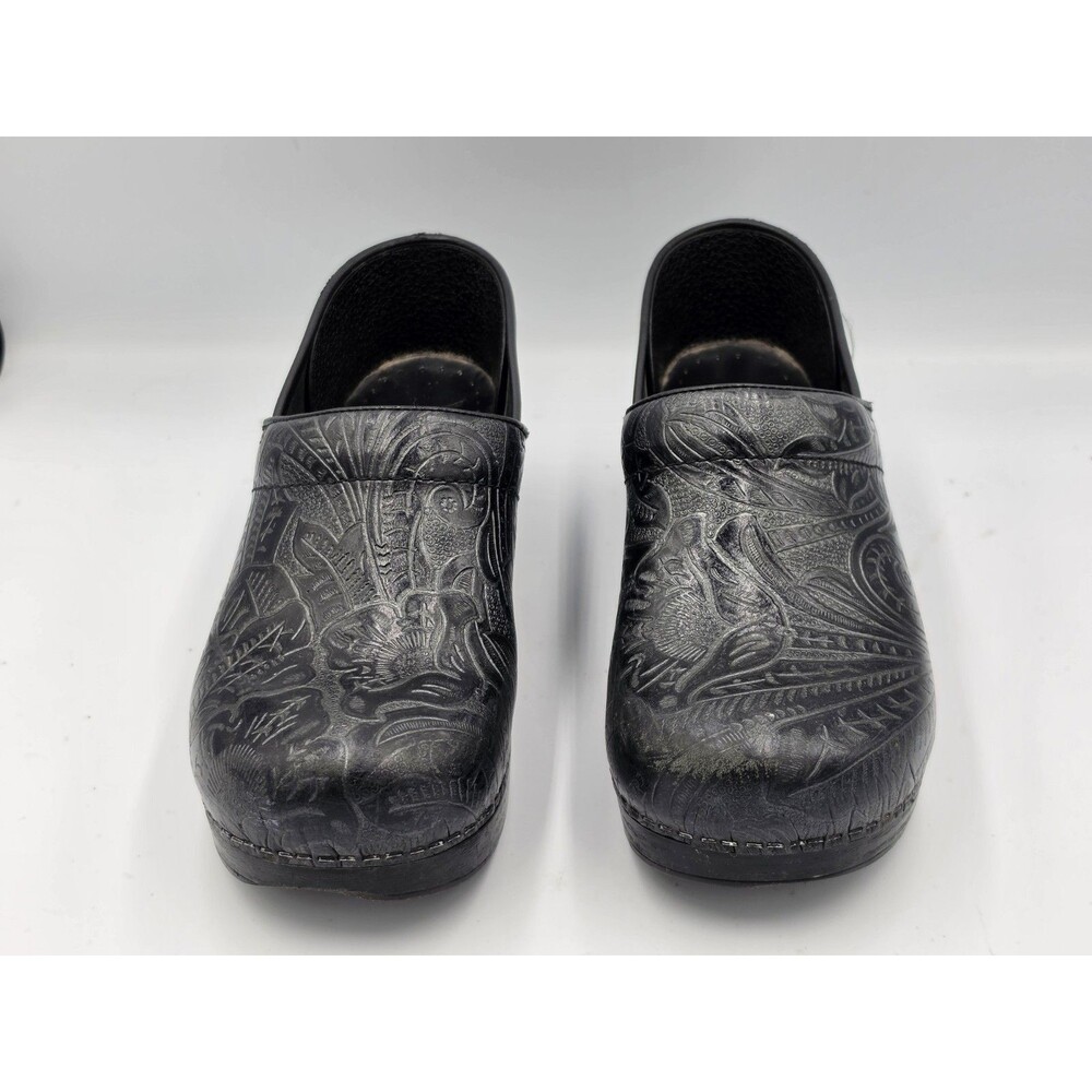 Dansko Professional Black Embossed Floral Tooled Leather Clogs Shoes Womens 10